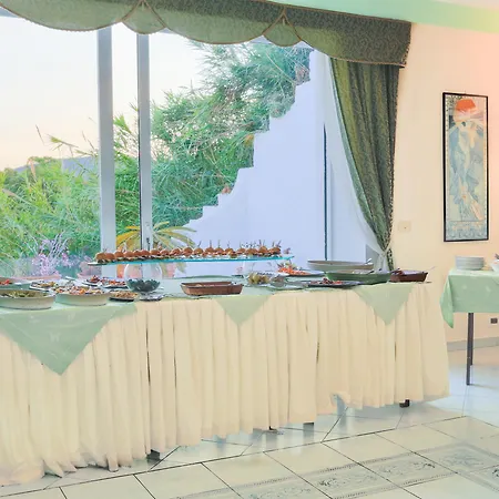 Loreley Hotel 3*