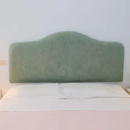 Hotell Loreley Serrara Fontana