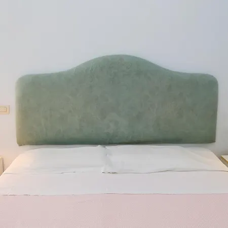 Hotel Loreley Serrara Fontana