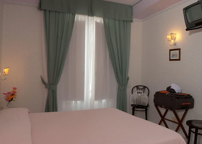 Hotel Loreley Serrara Fontana