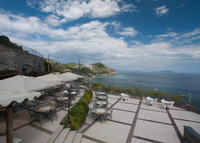 Loreley Hotel Serrara Fontana