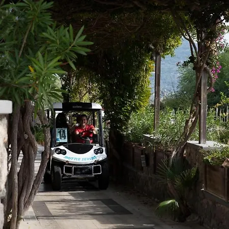 Loreley 3* Serrara Fontana