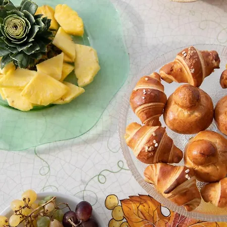 Loreley 3* Serrara Fontana